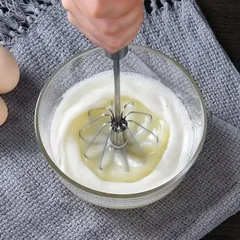 Semi-Automatic Egg Beater & Milk Frother-5
