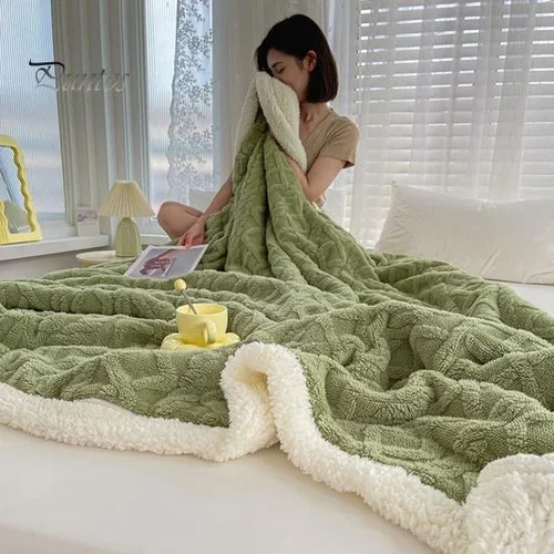 Double-Sided Fleece Jacquard Blanket