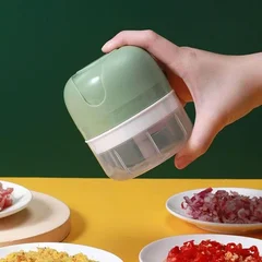 USB Portable Electric Mini Garlic Chopper Kitchen Food Chopper Meat Grinder-4