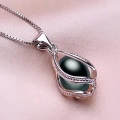 Seniko Freshwater Pearl Necklace with Geometric Cage Pendant-7