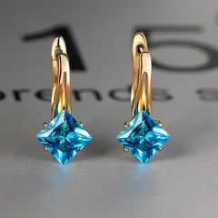 Brincos de Noivado com Pedra Azul-Água de Corte Diamante na Cor Dourada-3
