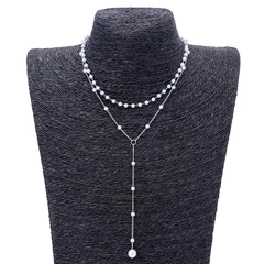 Collier élégant en Y superposé avec accents de fausses perles et pendentif pompon-5